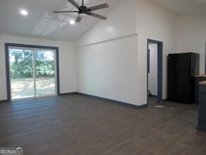 1379 Sam Craven Rd in Cleveland, GA - Building Photo - Building Photo