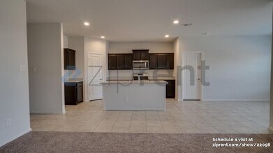 10328 Ft Croghan Trl in Crowley, TX - Building Photo - Building Photo