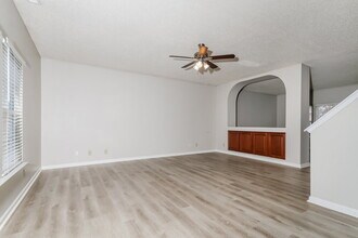 432 Legacy Blvd in Greenwood, IN - Building Photo - Building Photo