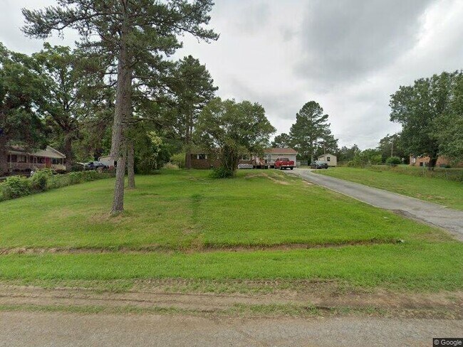 594 Ginger Cake Rd in Lancaster, SC - Foto de edificio - Building Photo