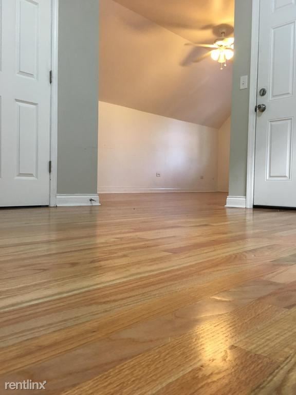 3112 W Diversey Ave-Unit -Unit 2 in Chicago, IL - Building Photo - Building Photo