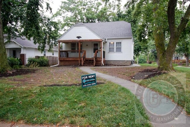property at 2048 N 50th Ave