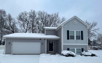 6971 Annandale Dr in Kalamazoo, MI - Building Photo