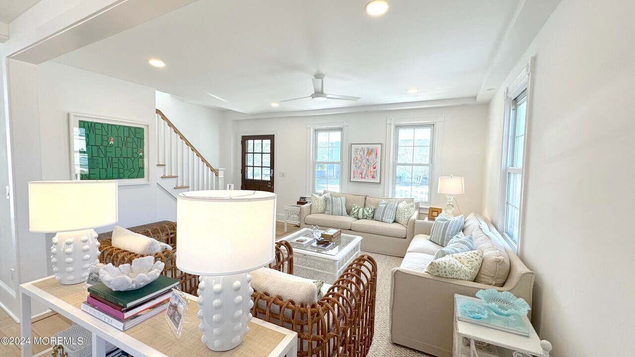 258 Osborn Ave in Bay Head, NJ - Building Photo