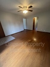926 Dainard Dr in Peterborough, ON - Building Photo - Building Photo