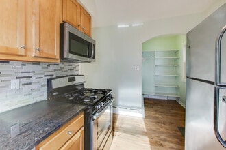 620 Elgin Ave in Forest Park, IL - Building Photo - Building Photo