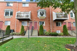 101 Grove St in Stamford, CT - Building Photo