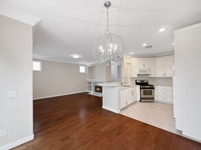 11223 Carmel Creek Rd in San Diego, CA - Foto de edificio - Building Photo