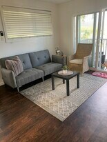 1409 Auauki St, Unit # Ohana in Kailua, HI - Building Photo