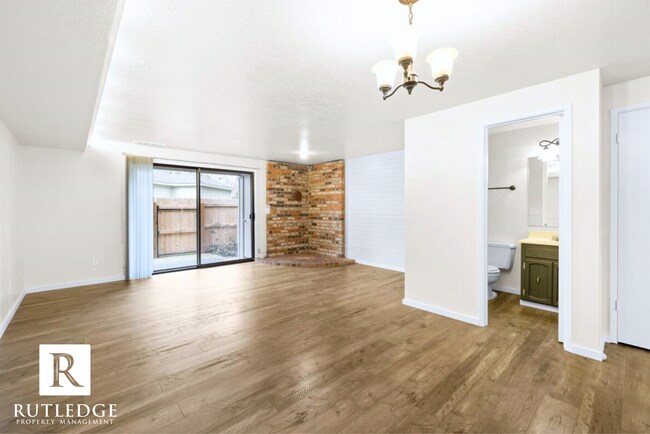 property at 1359 Maple Leaf Ct