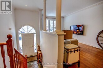 104 A Benson Ave in Richmond Hill, ON - Building Photo - Building Photo