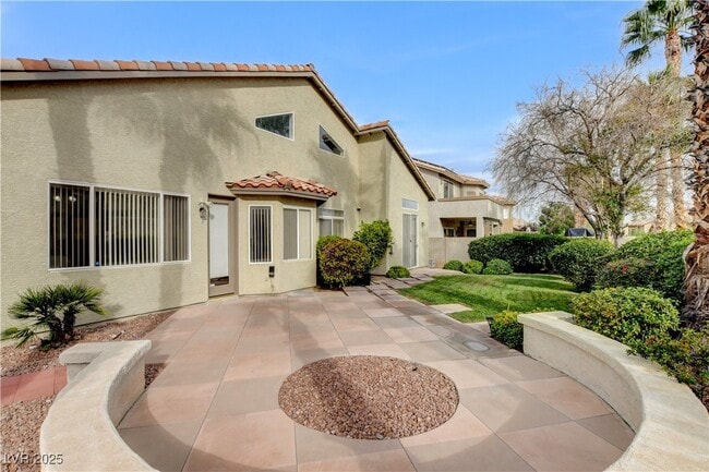 property at 9537 Gainey Ranch Ave