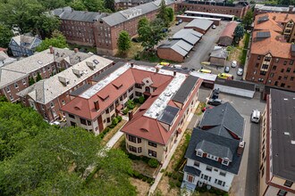 Eastrock Apartments in New Haven, CT - Building Photo - Building Photo