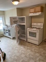 604 Burgess St, Unit 1 Apartamentos