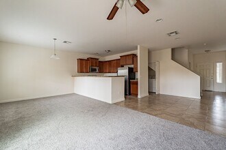 17223 N Cave Creek Rd in Phoenix, AZ - Building Photo - Building Photo