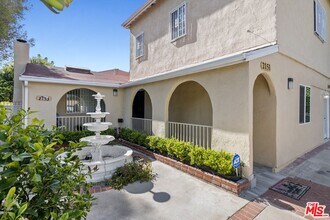 2149 Glendon Ave in Los Angeles, CA - Building Photo - Building Photo