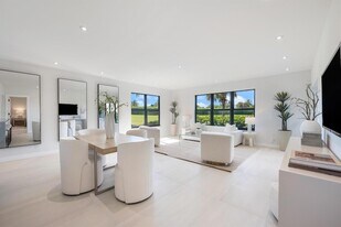 800 Greensward Ct, Unit 107I in Delray Beach, FL - Building Photo