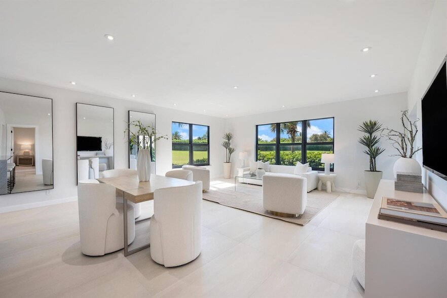 800 Greensward Ct, Unit 107I in Delray Beach, FL - Building Photo