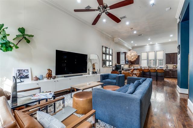 property at 2171 Helsminster Dr