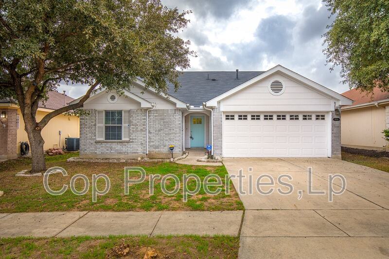 8514 Snakeweed Dr in Converse, TX - Building Photo