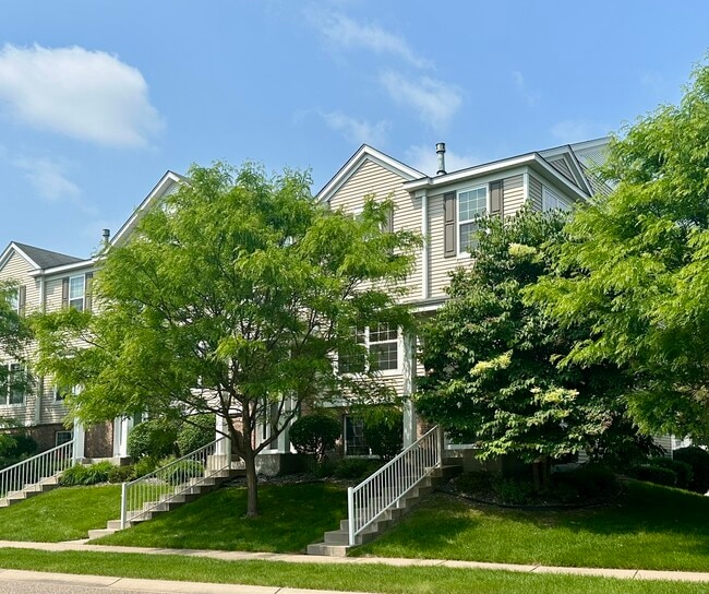 15119 Fanning Dr N in Hugo, MN - Building Photo - Building Photo