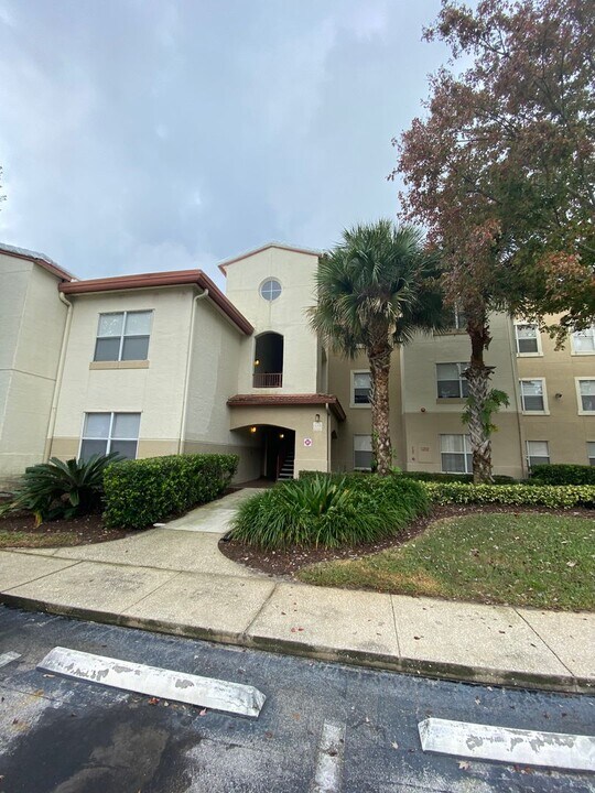 822 Camargo Way in Altamonte Springs, FL - Building Photo