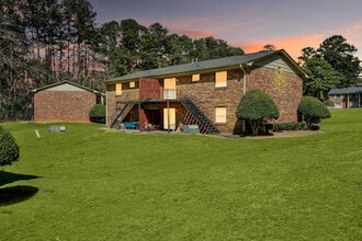 Rivers Edge in Jonesboro, GA - Foto de edificio - Building Photo