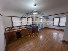 1603 E Hampshire St in Milwaukee, WI - Building Photo - Building Photo