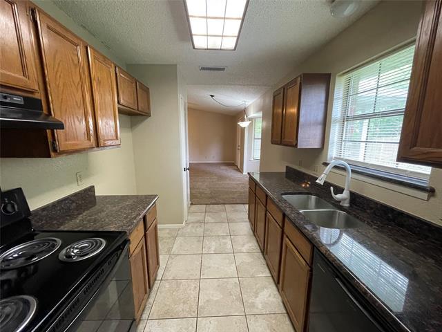 821 Loganwood Dr in Royse City, TX - Building Photo - Building Photo