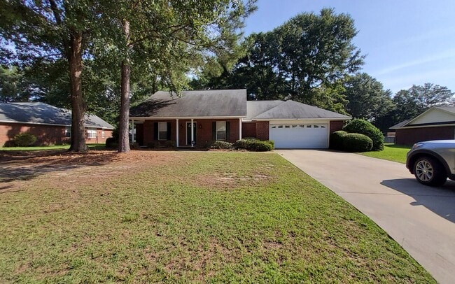 property at 3635 Oleander Dr