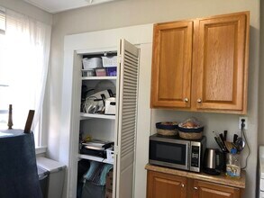 13 Nonantum Pl in Newton, MA - Building Photo - Building Photo