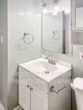 1019 Halsey Ln in Richmond, VA - Building Photo - Building Photo