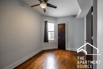3716 W Belmont Ave, Unit 2 in Chicago, IL - Building Photo - Building Photo