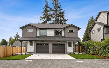 428 113th St S in Parkland, WA - Building Photo - Building Photo