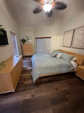 8960 Huntington Pointe Dr in Sarasota, FL - Building Photo - Building Photo