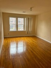 631 S 18th St in Newark, NJ - Building Photo - Building Photo