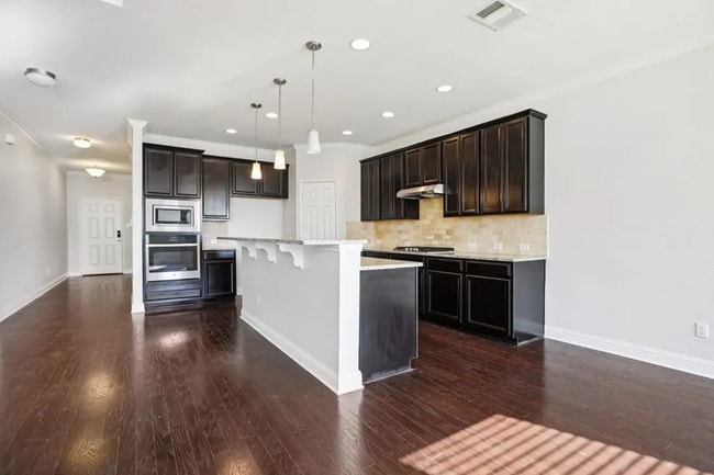 19717 Shinning Isle Run in Pflugerville, TX - Building Photo - Building Photo