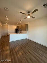 1225 N Arizona Ave, Unit A11 in Gilbert, AZ - Building Photo - Building Photo