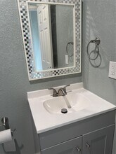 4323 Continental Dr in Houston, TX - Building Photo - Building Photo