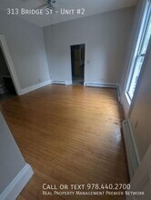 313 Bridge St, Unit Unit #2 in Manchester, NH - Building Photo - Building Photo