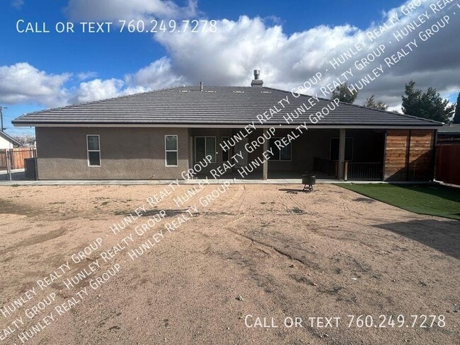 8258 Madera Ave in Hesperia, CA - Building Photo - Building Photo