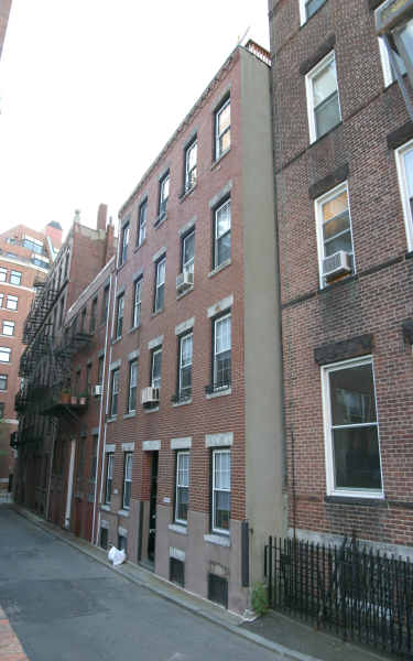 19 Harris St in Boston, MA - Building Photo - Building Photo