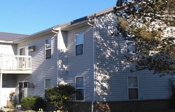 107 Chapel Ln in Ashley, IN - Building Photo - Building Photo