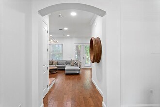 2914 W San Jose St in Tampa, FL - Building Photo - Building Photo
