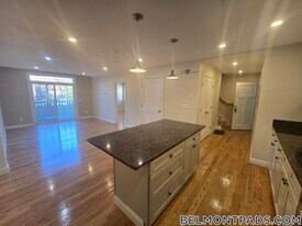 628 Trapelo Rd in Belmont, MA - Building Photo