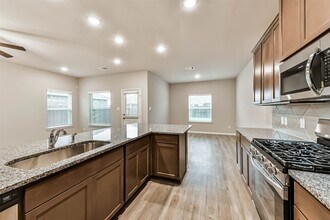 2127 Port Jackson Dr in Texas City, TX - Building Photo - Building Photo