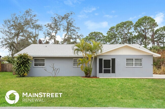 property at 987 Auburn Rd