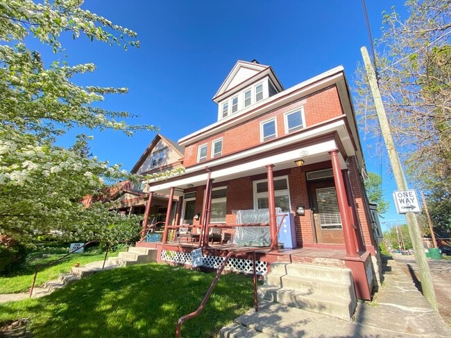 property at 1495 Michigan Ave
