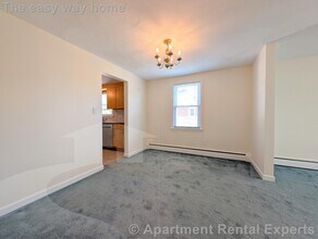 7 Patrick St in Arlington, MA - Building Photo - Building Photo