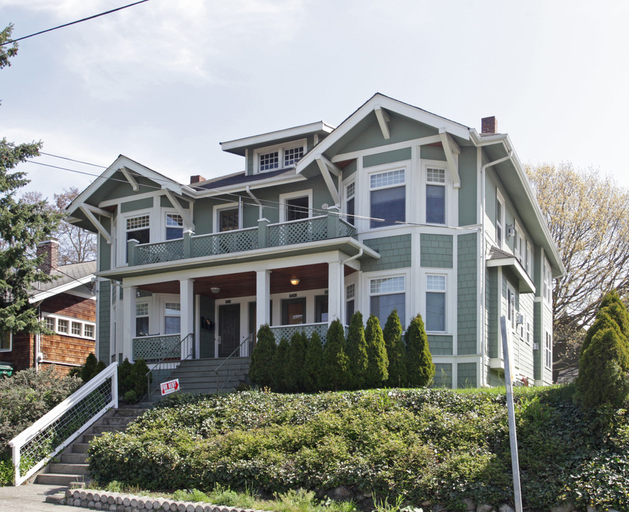 3508 Wallingford Ave N in Seattle, WA - Foto de edificio